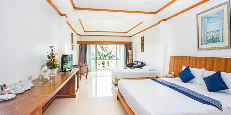 Tri Trang Beach Resort Patong Extérieur photo