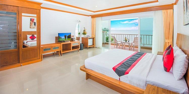 Tri Trang Beach Resort Patong Extérieur photo